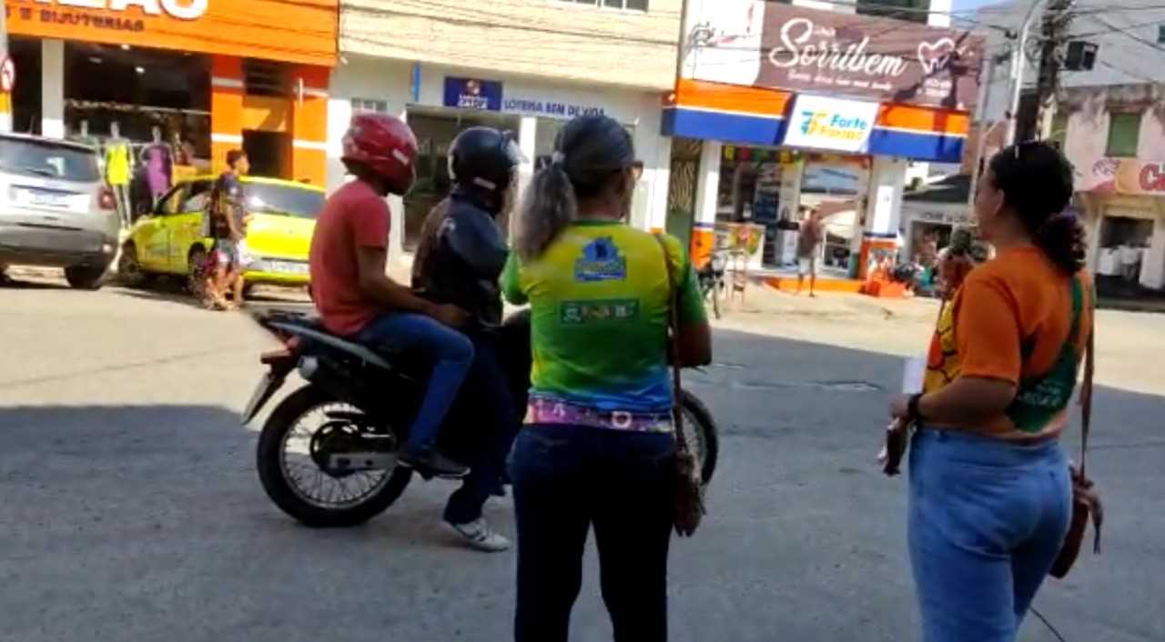 Camacã: Secretaria de Assistência Social realiza PIT STOP no centro da cidade